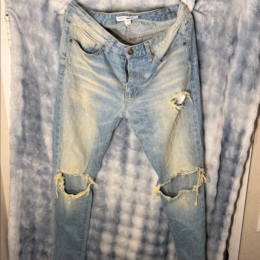 Fashion Nova Light Blue Distressed Straight Jeans